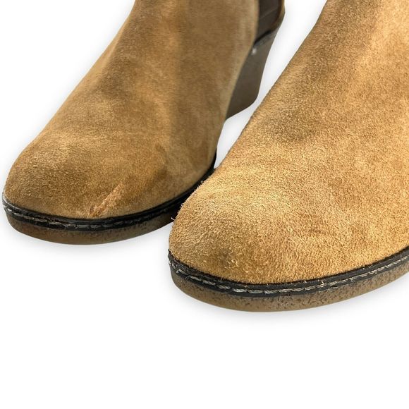 The FLEXX Chelsea Wedge Ankle Boots Size 10 Brown Tan Suede Heel Booties Comfort - Picture 4 of 12
